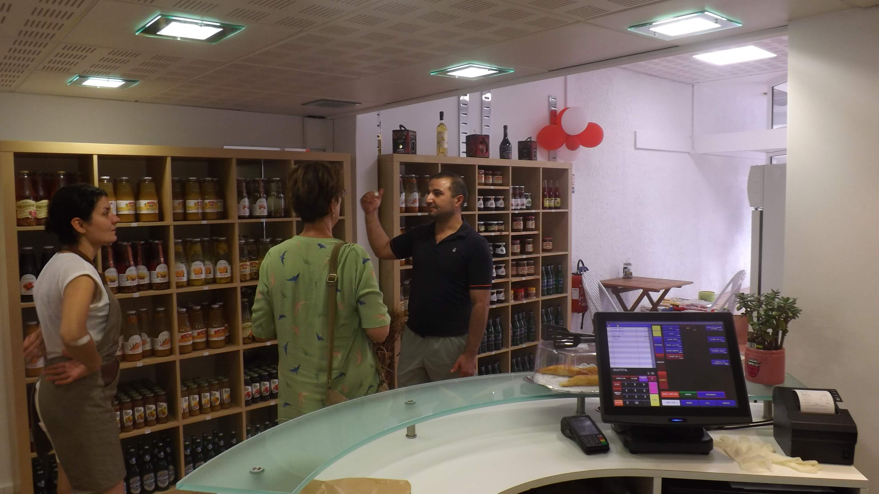 <br />
<b>Notice</b>:  Undefined variable: titre in <b>/var/www/vhosts/bidasoa-etorkinekin.org/httpdocs/views/granada.view.php</b> on line <b>26</b><br />
