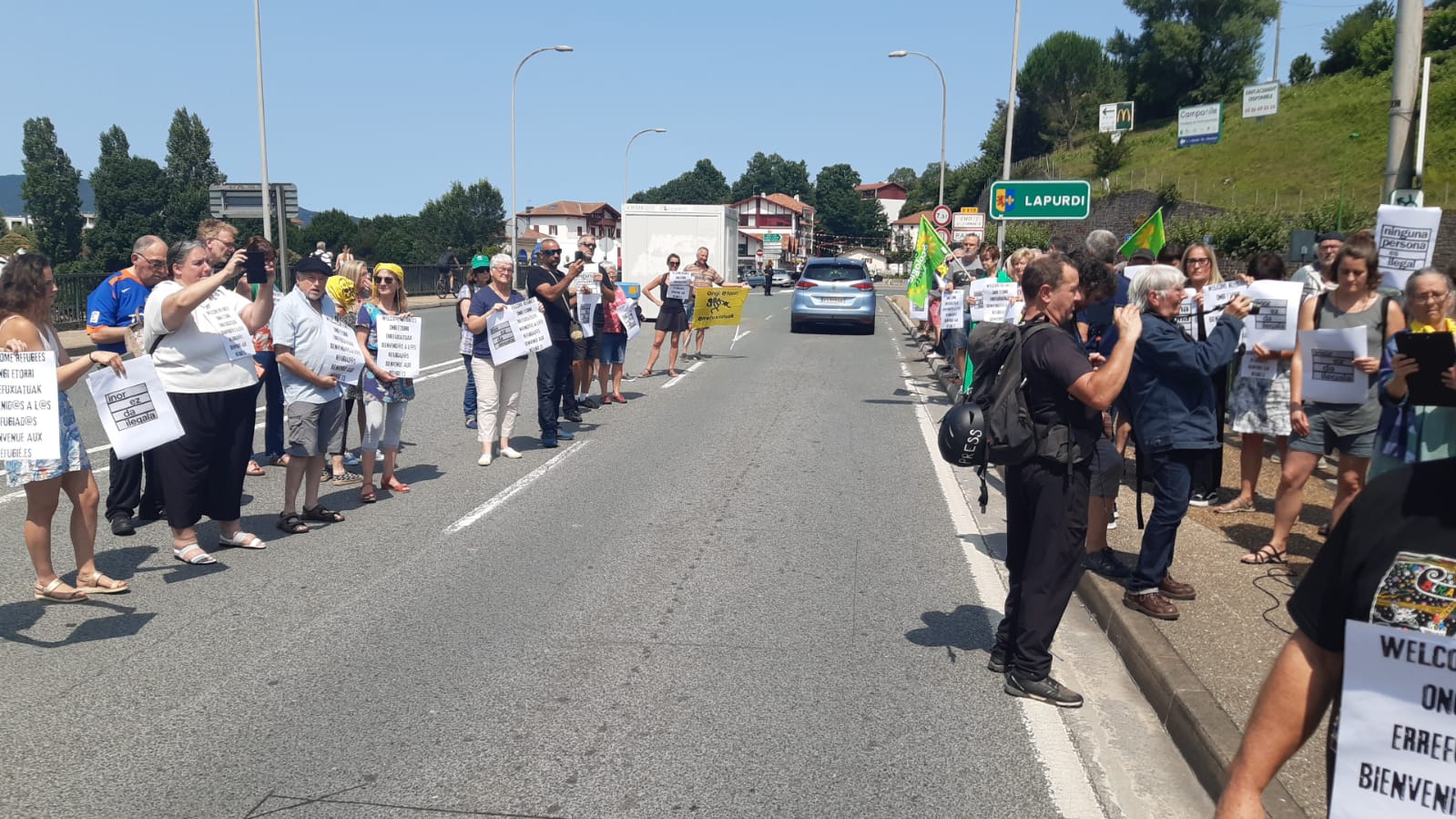  rassemblement de soutien aux migrants le 22 juillet 2023
