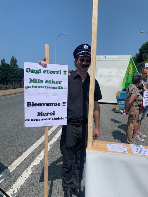  rassemblement de soutien aux migrants le 22 juillet 2023